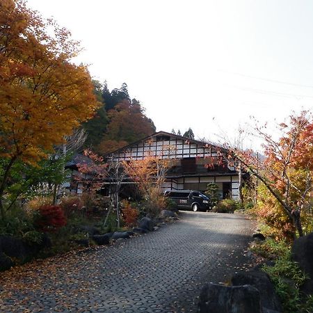 Hotel Kaikake Onsen Yuzawa  Esterno foto