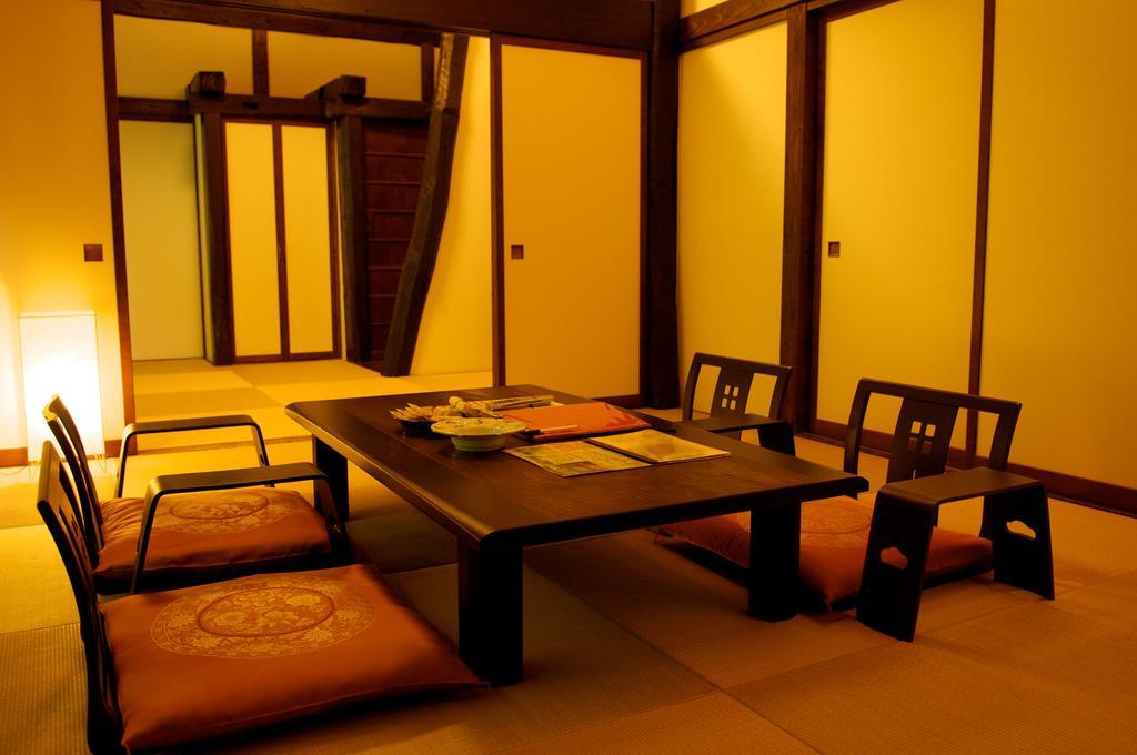 Hotel Kaikake Onsen Yuzawa  Esterno foto